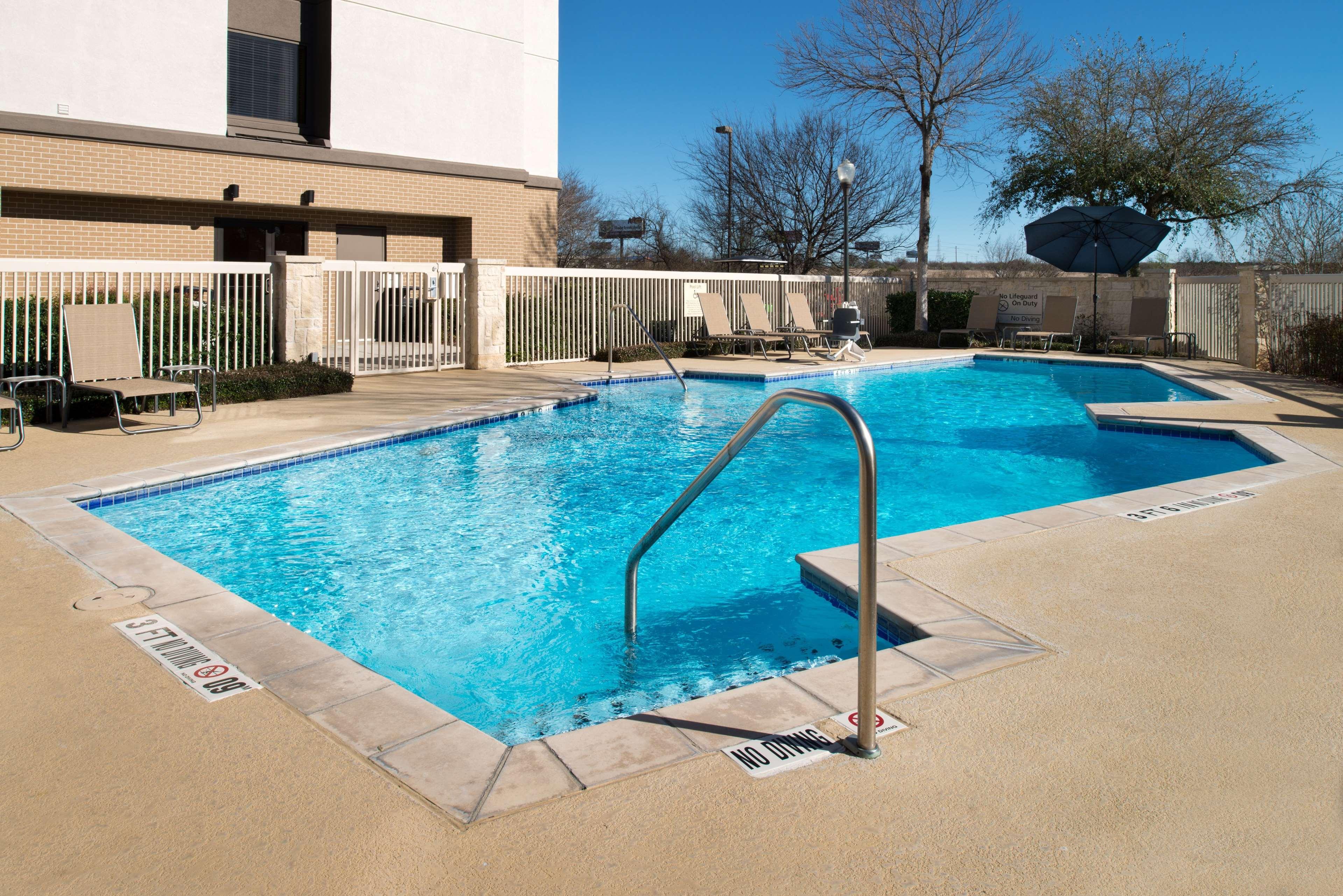 Hampton Inn And Suites Schertz Exterior foto